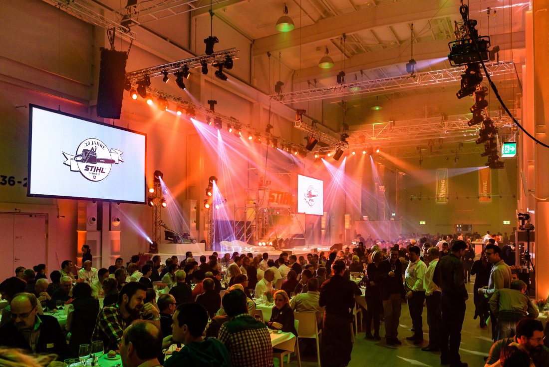 Eventfotograf Grossevent Firmenanlass